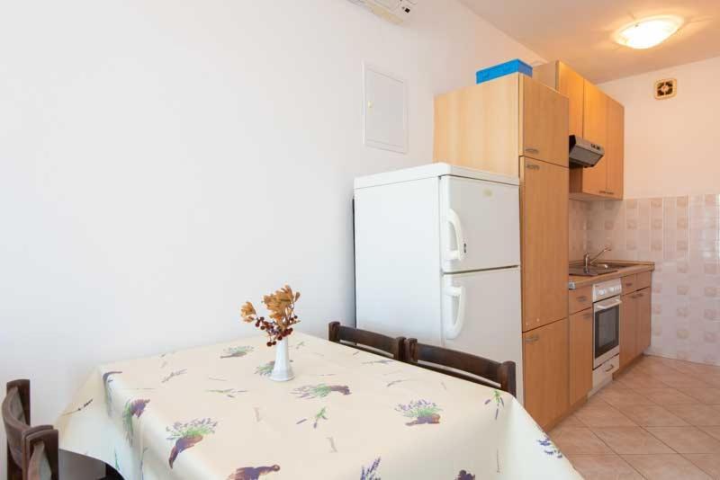 Apartmani Dubravko Putniković Kültér fotó